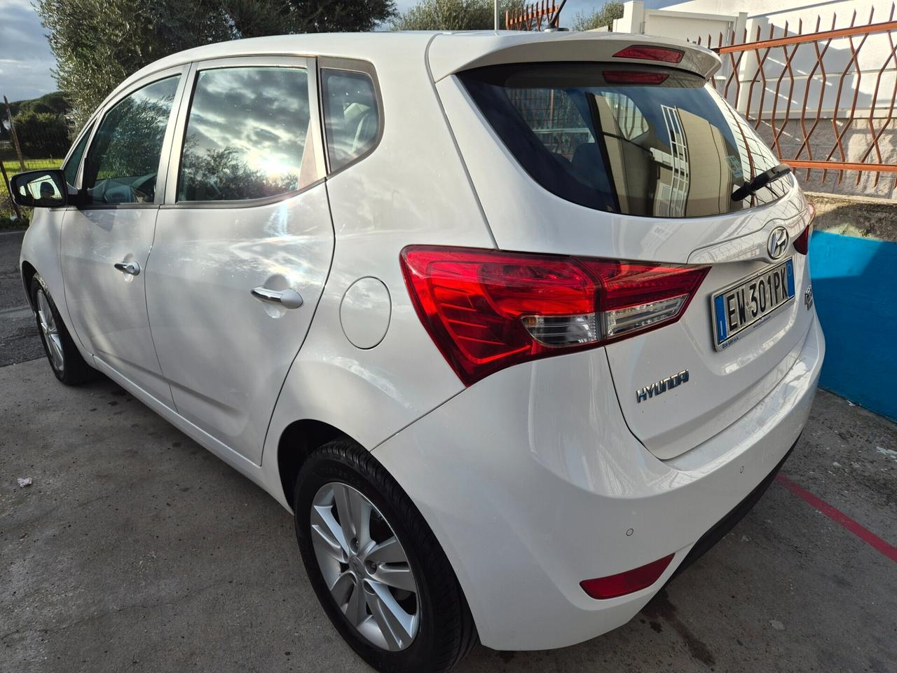 Hyundai iX20 *PREZZO VERO* 1.4 CRDI 90 CV GARANZIA 12 MESI TAGLIANDATA
