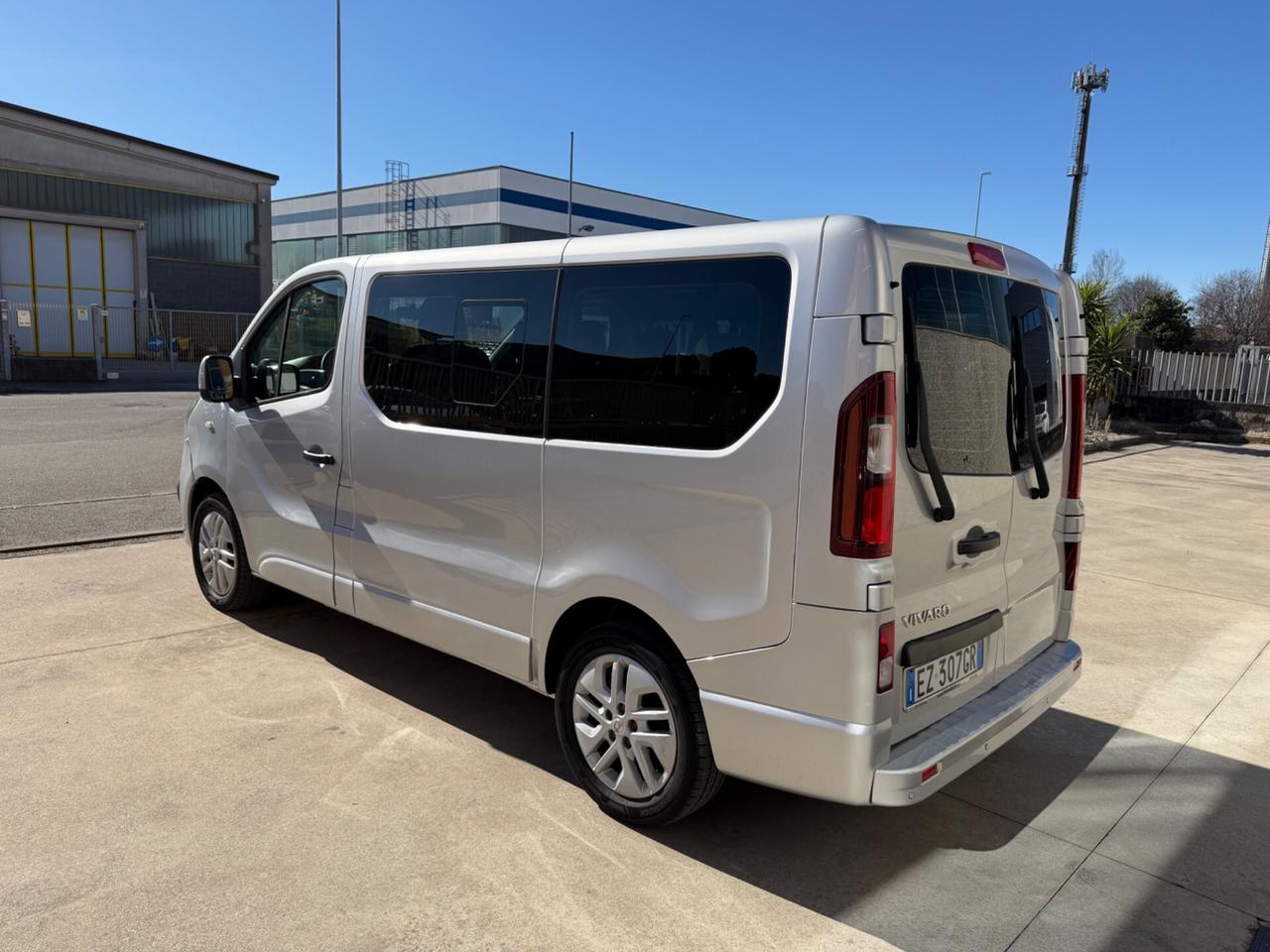 Opel Vivaro 27 1.6 BiTurbo S&S EcoFLEX PC-TN Combi