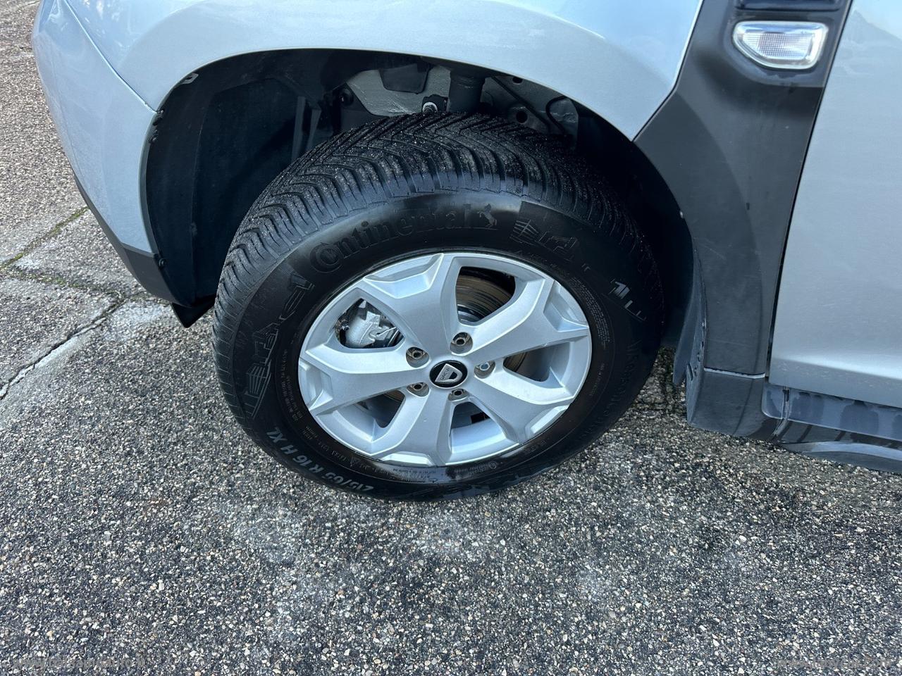 DACIA Duster 1.5 dCi 4x4 PRESTIGE GANCIO DI TRAINO