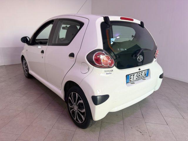 TOYOTA Aygo 1.0 12V VVT-i 5 porte Cool Soda Connect