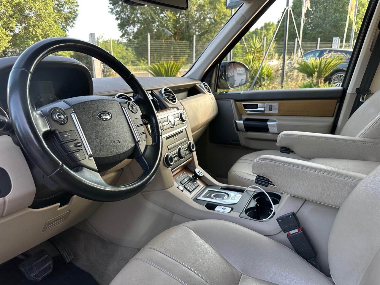 Land Rover Discovery 3.0 SDV6 249CV HSE Service Ufficiali Land Rover 7 posti Permute Rate e Poss. Finanziamenti