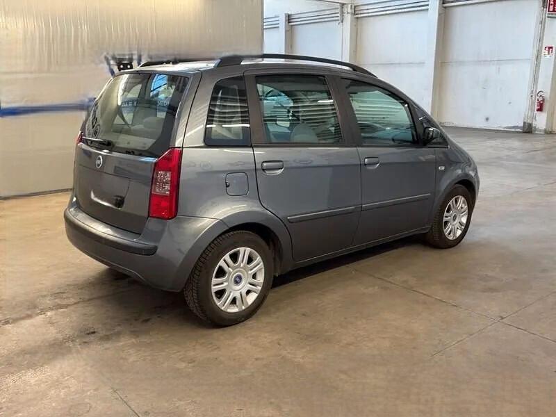 Fiat Idea 1.4 16V Emotion
