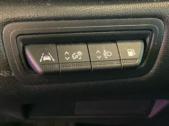 RENAULT Captur 1.6 E-TECH Plug-in Hybrid 160cv Intens Auto