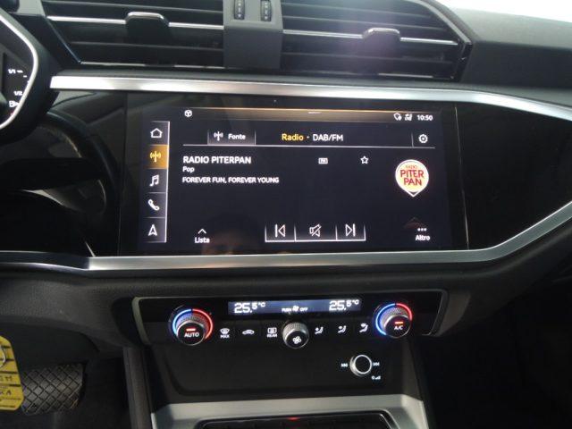 AUDI Q3 35 TDI S tronic Business