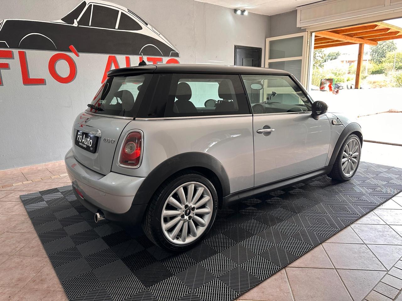 Mini Cooper R56