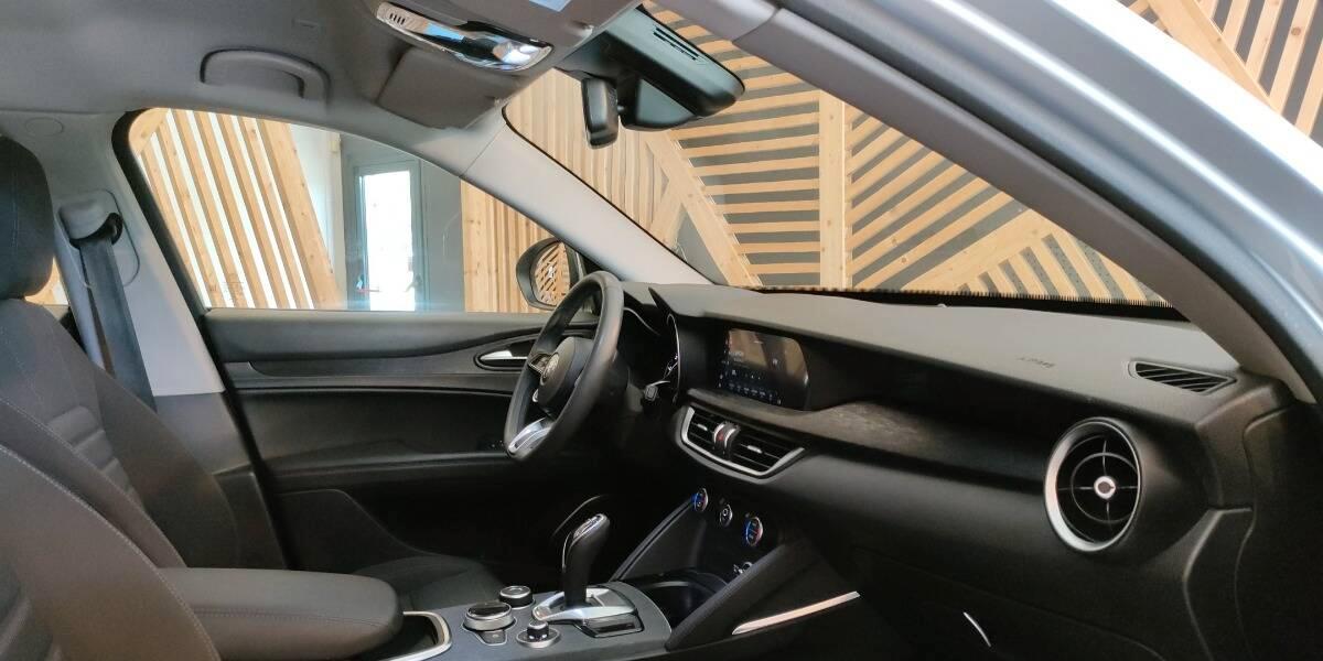 Alfa Romeo Stelvio 2.2 t Business Q4 190cv auto