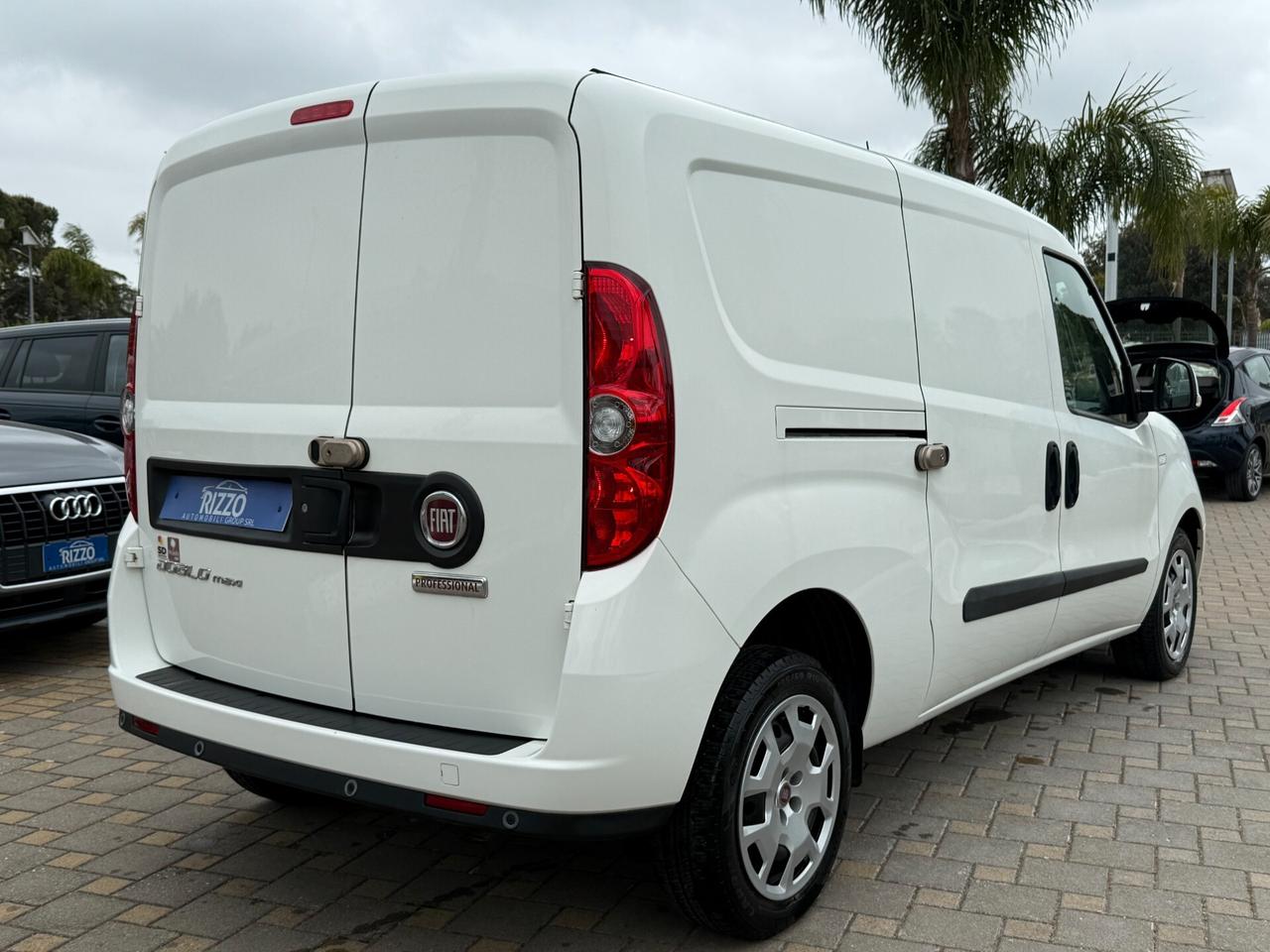 FIAT DOBLO 1.6 MJT 120CV MAXI 3 POSTI NAVI S&S PL-TN Cargo