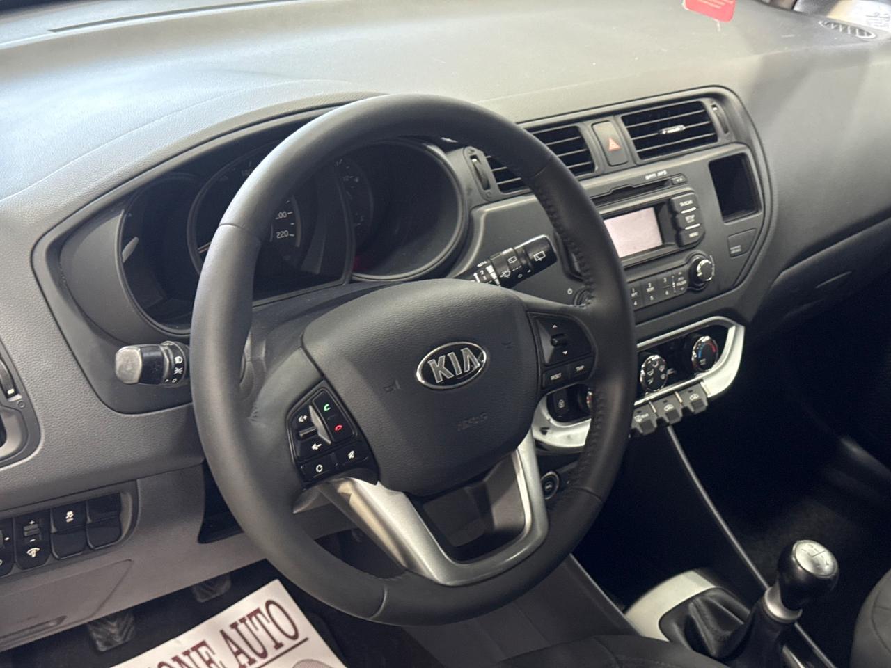 Kia Rio 1.2 gpl 2015 Full optional