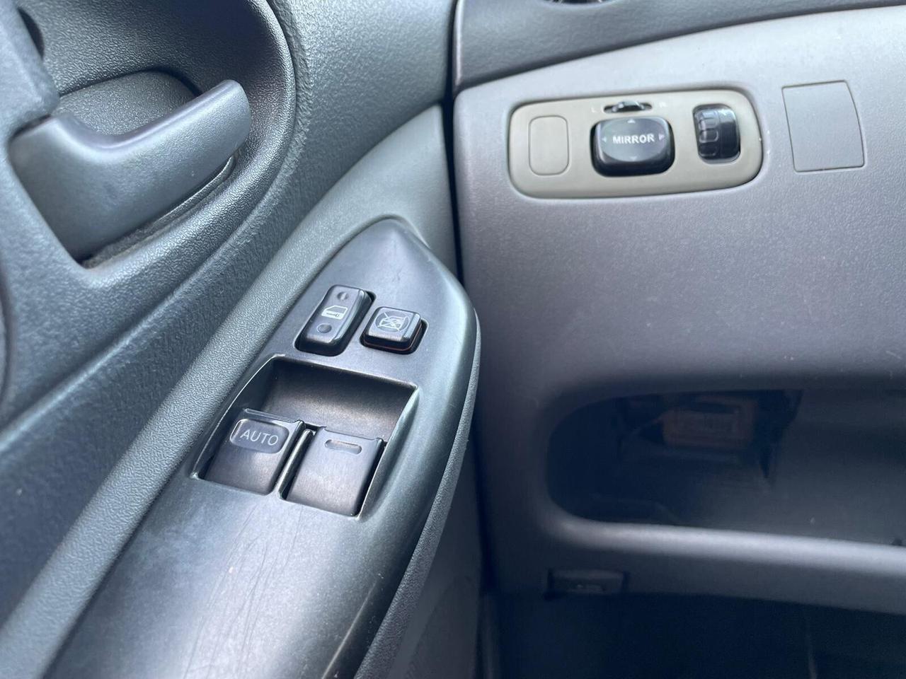 Toyota Yaris D’epoca 1.0benz 5porte clima e Idroguida