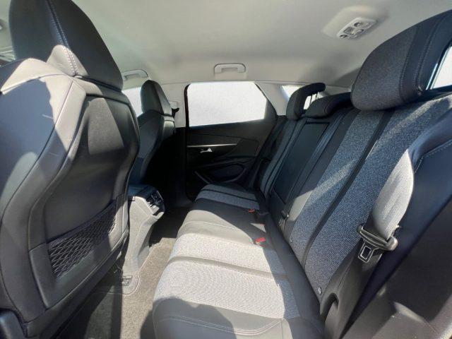 PEUGEOT 3008 PureTech Turbo 130 S&S EAT6 Active