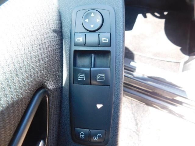 Mercedes-benz B 180 NGT BlueEFFICIENCY Premium