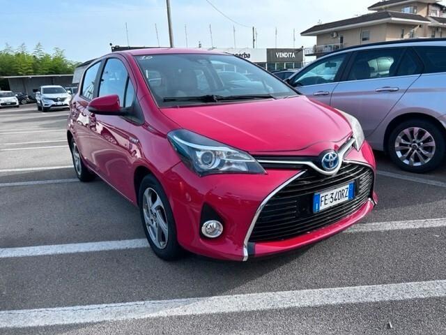 TOYOTA YARIS HYBRID