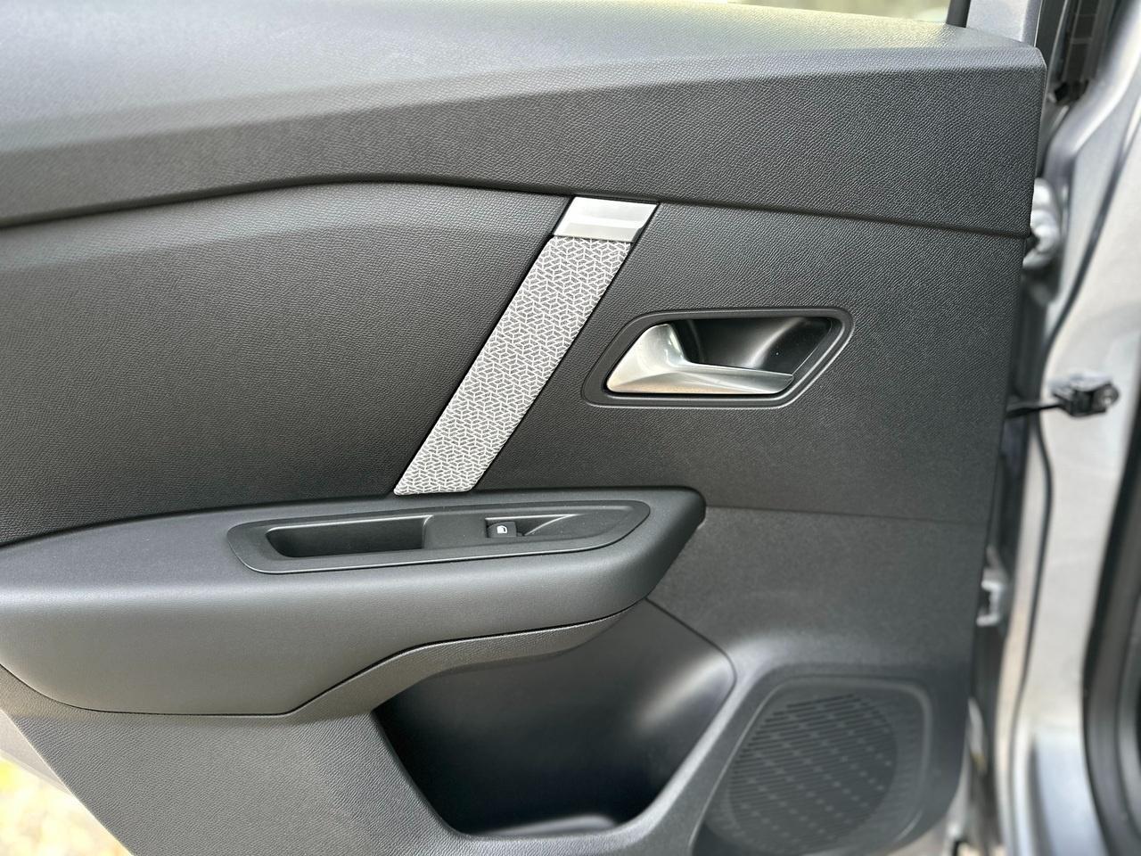 CITROEN C4 III 2024 - C4 1.2 puretech Max s&s 130cv eat8