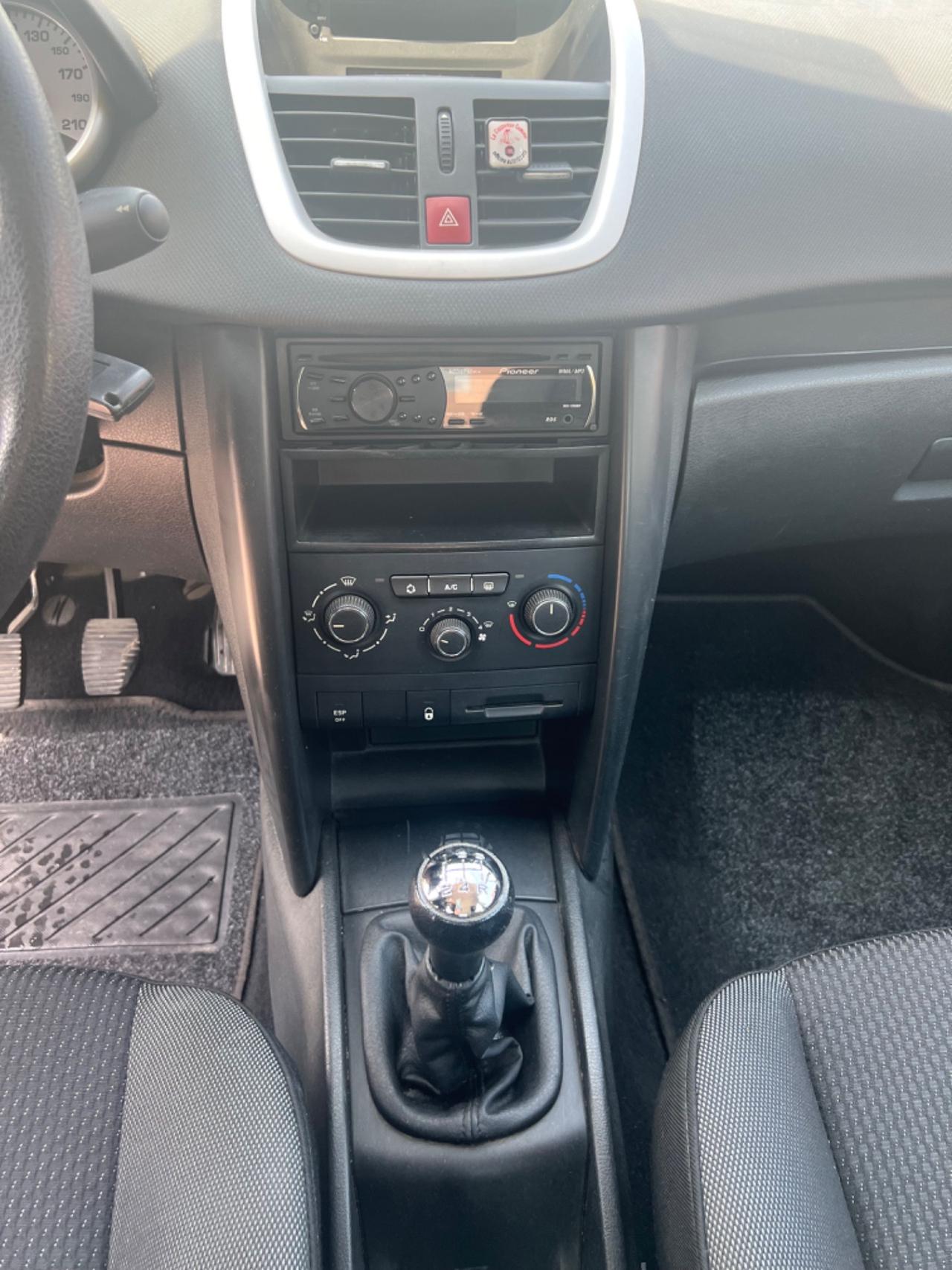 Peugeot 207 1.4 8V 75CV 5p. Energie ECO GPL