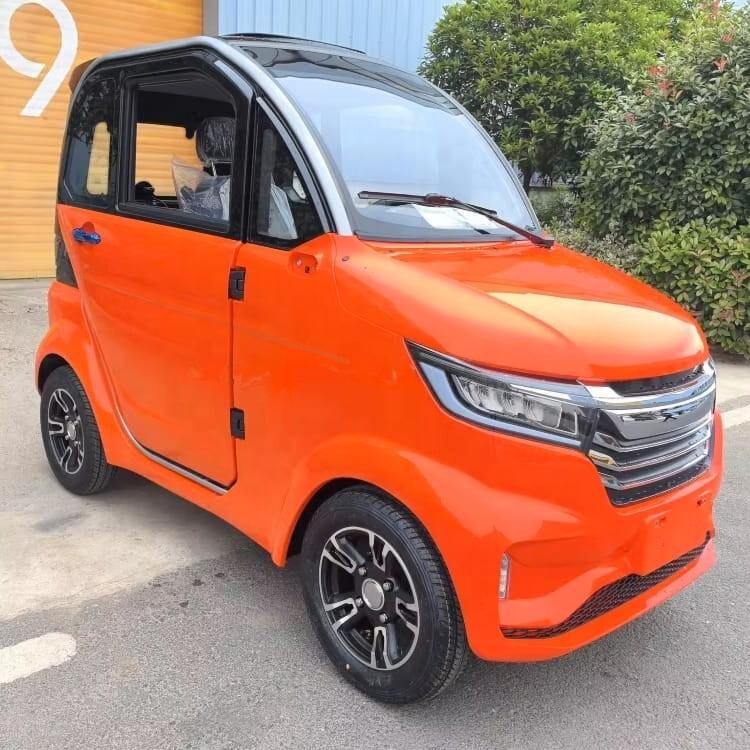 Auto SENZA PATENTE per anziani o invalidi