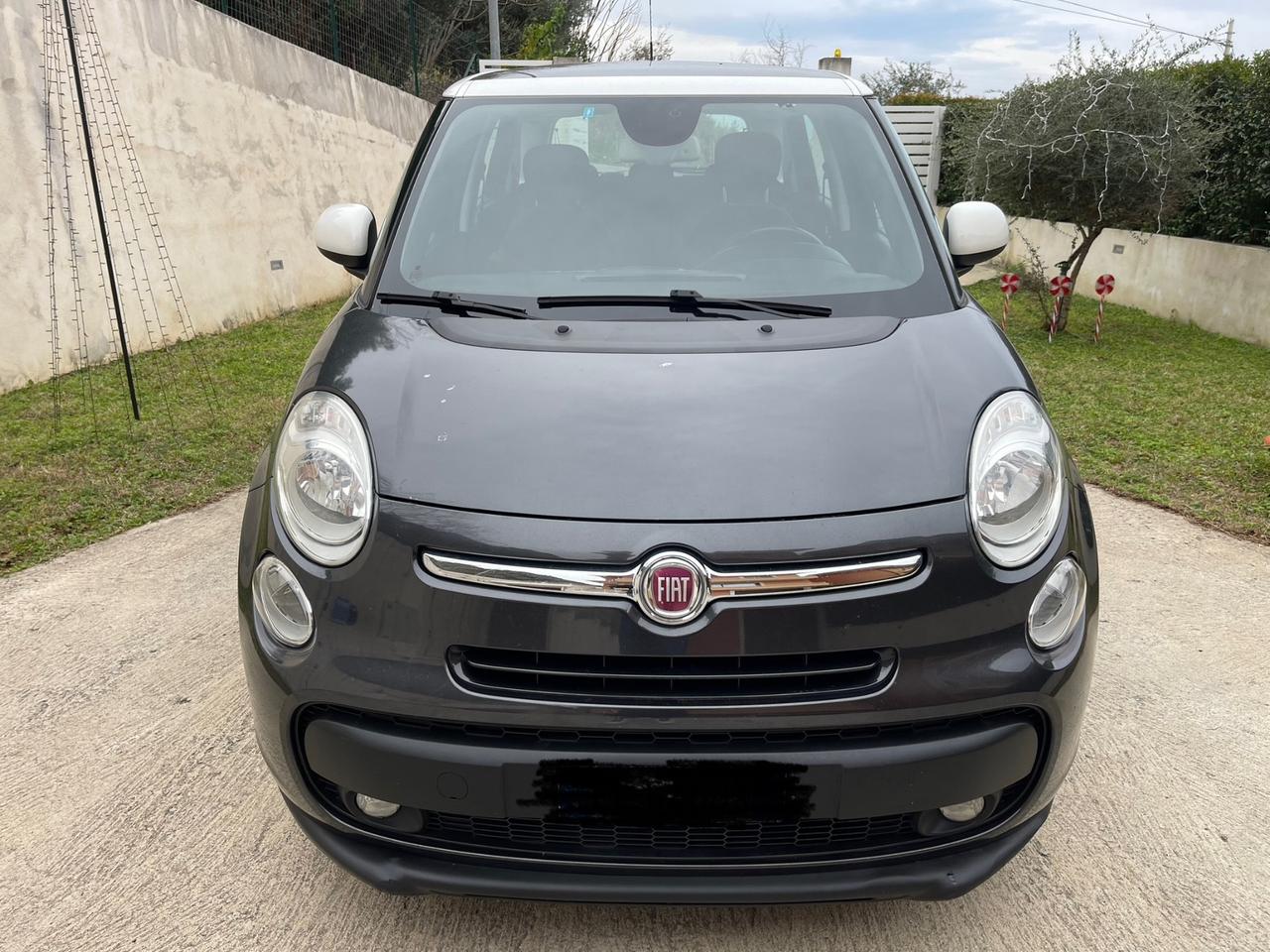Fiat 500L 1.6 Multijet 120 CV (DOMMYcars)