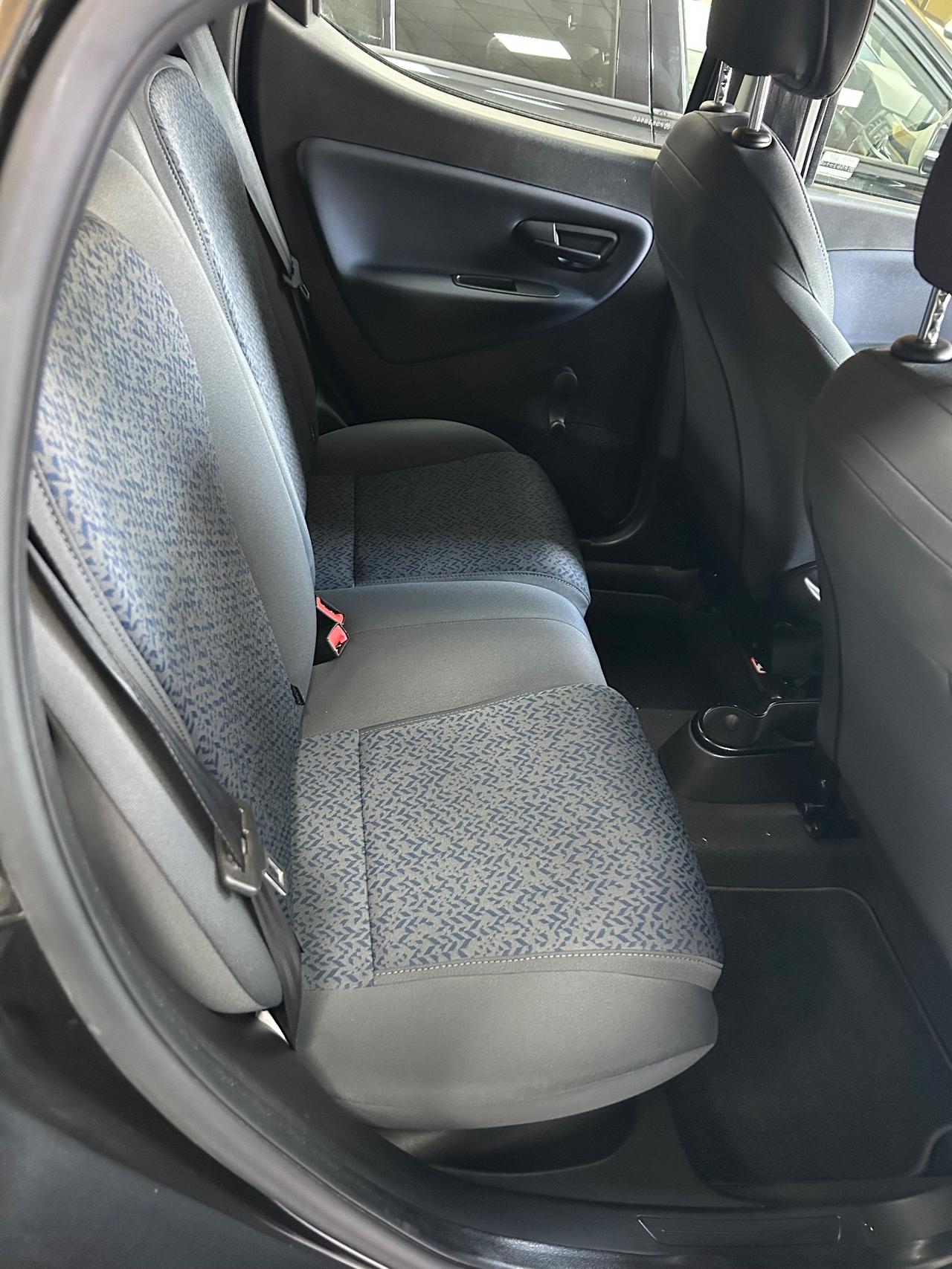 LANCIA YPSILON 1.0 Ibrida “GARANZIA 2 ANNI”-2023