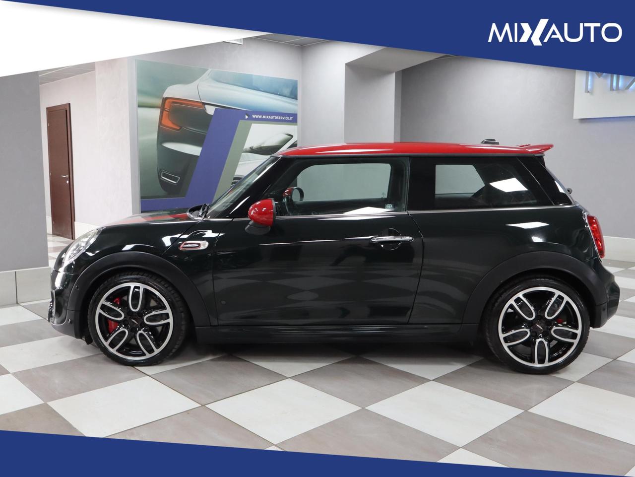 MINI John Cooper Works 2.0 3P. John Cooper Works AUT