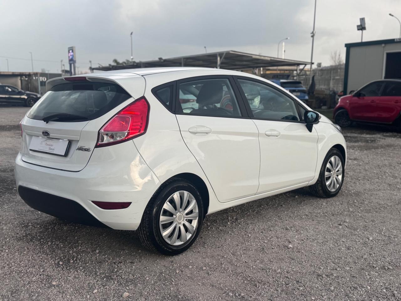 Ford Fiesta 1.5 TDCi 75CV 5 porte Titanium