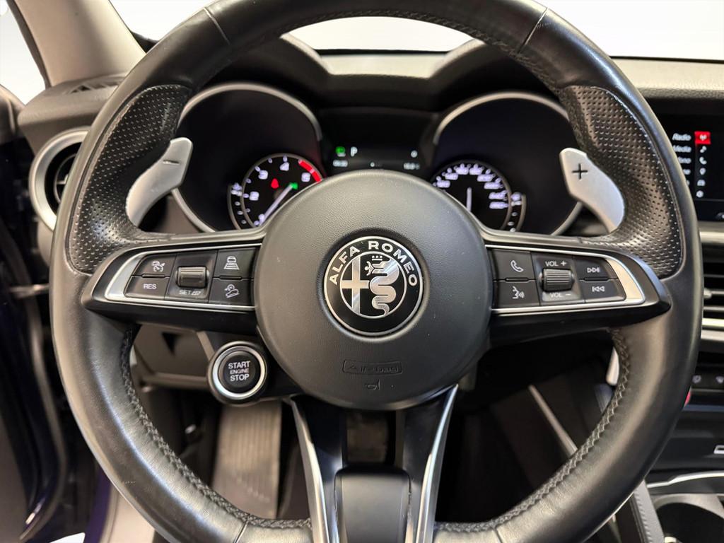ALFA ROMEO Stelvio 2017 - Stelvio 2.2 t Executive Q4 210cv auto