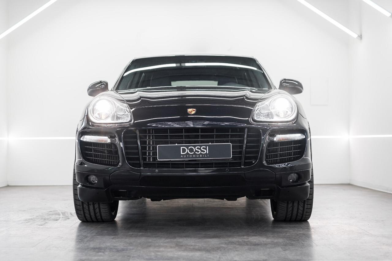 Porsche Cayenne 4.5 cat Turbo S
