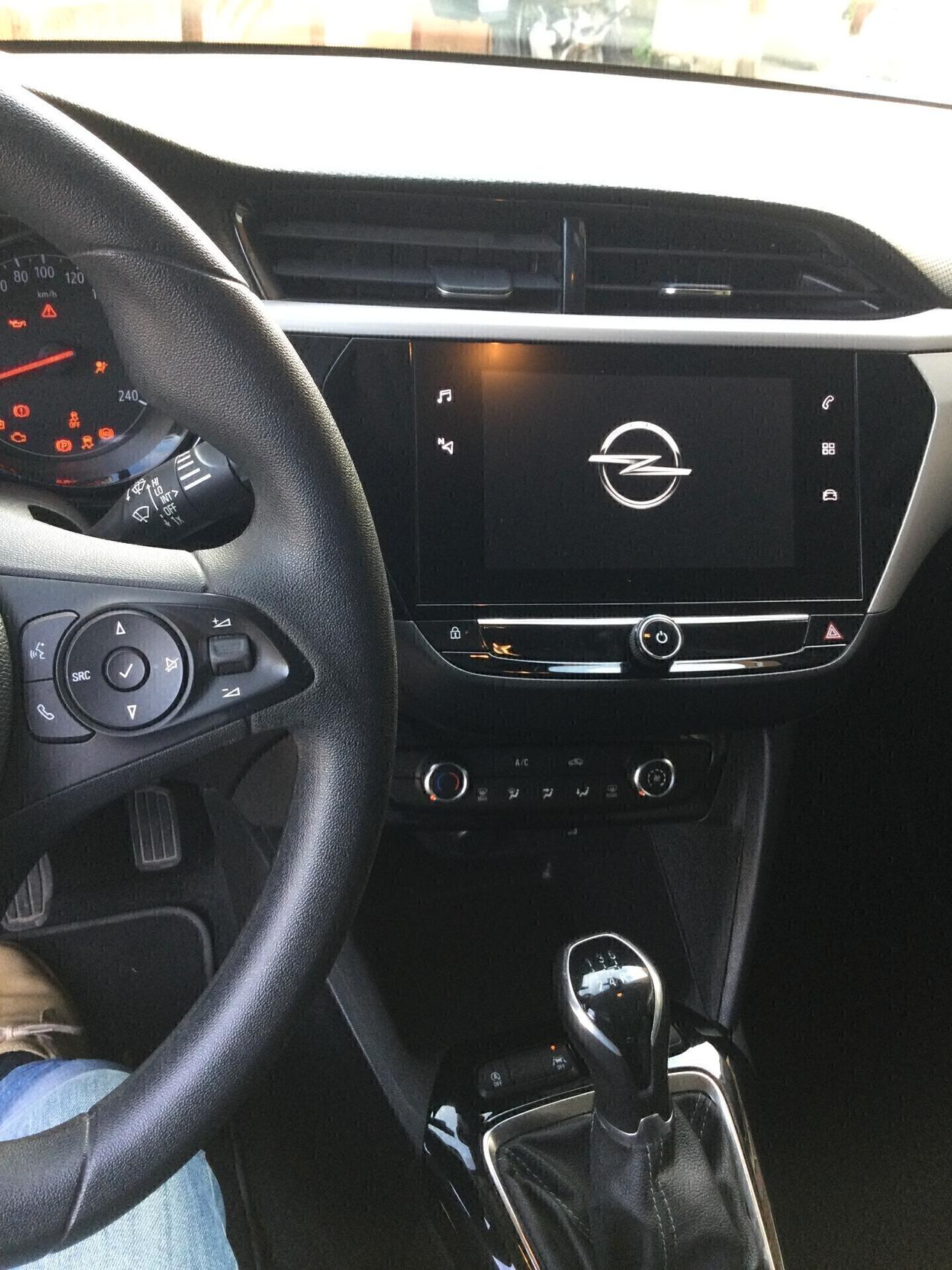 Opel Corsa 1.2 Blitz Edition