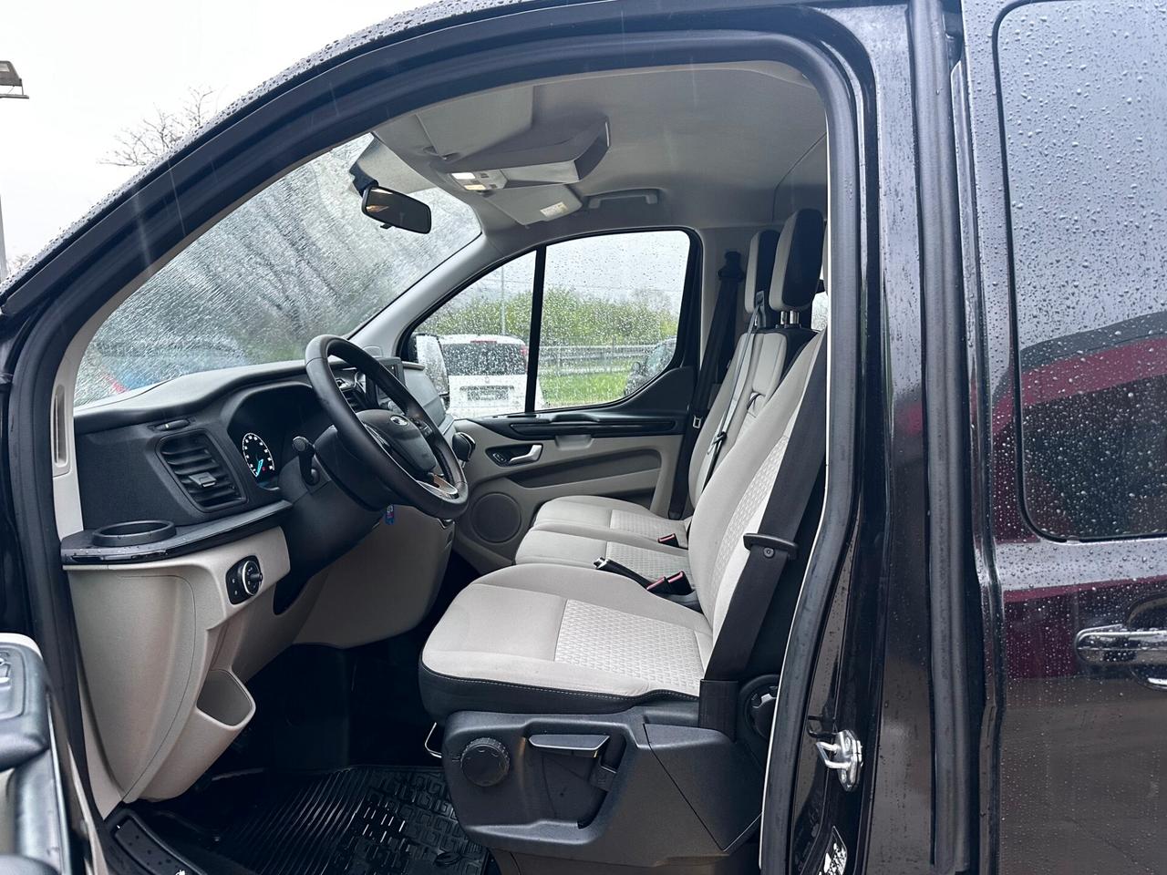 Ford Transit Custom 320 2.0TDCI 9 POSTI