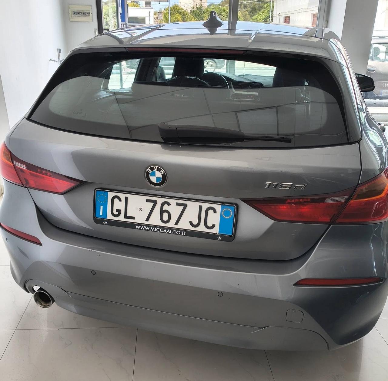 Bmw 116 116d 5p. Business Advantage