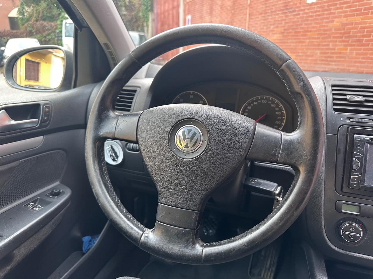 Volkswagen Golf 2.0 16V TDI 3p. Sportline