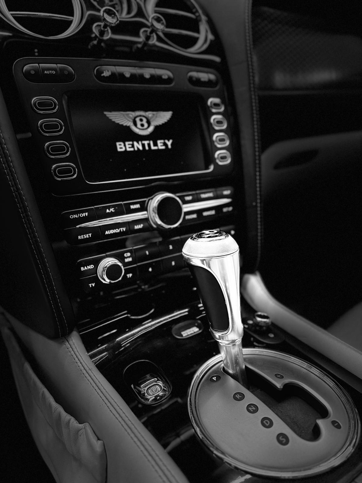 Bentley Continental *SPEED*FLYINGSPUR 6.0 W12 RESTYLING * EWB*