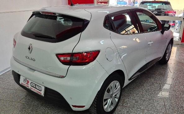 Renault Clio dCi 8V 75 CV 5 porte Duel