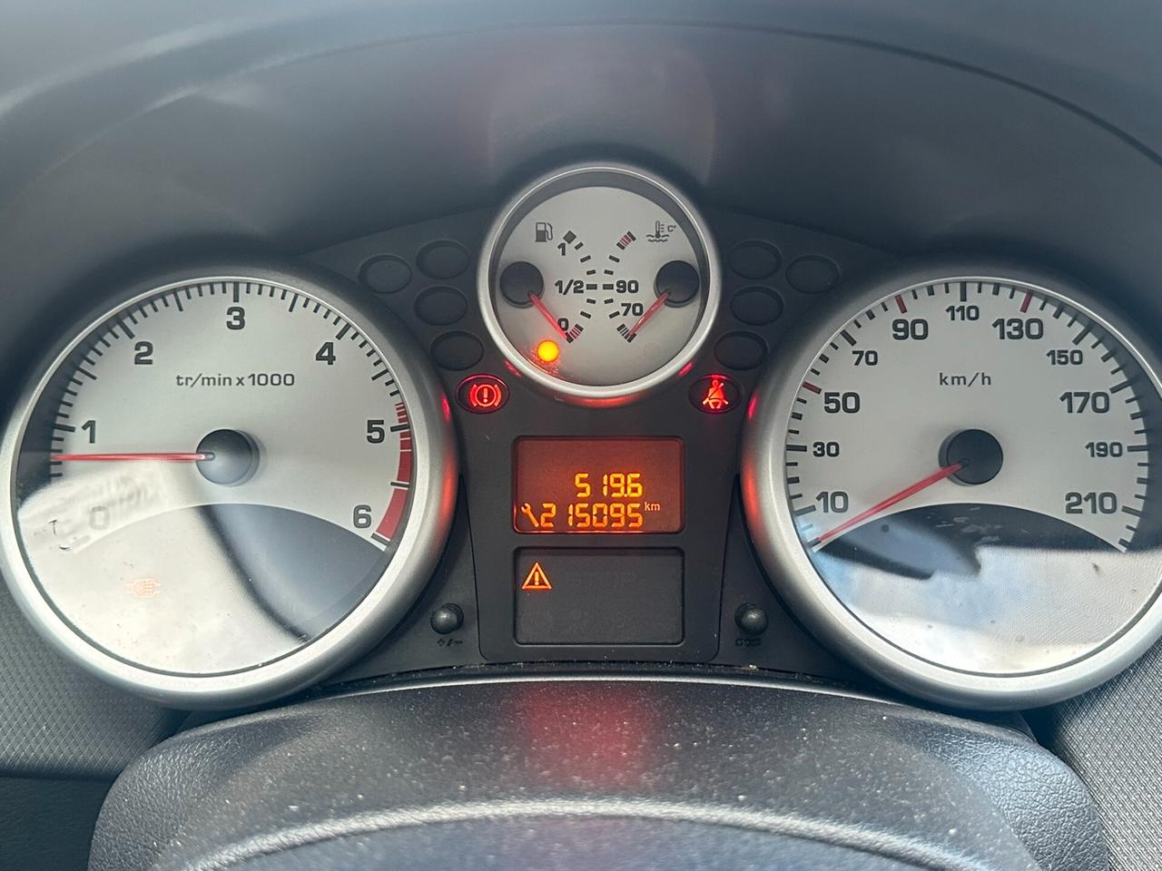 Peugeot 207 1.4 HDi 70CV 5p. Allure