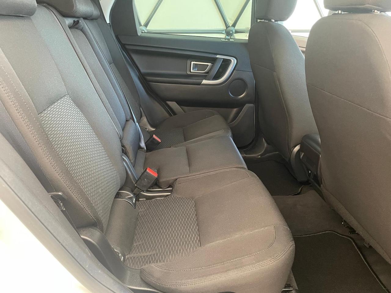 Land Rover Discovery Sport 2.0 TD4 150 CV HSE