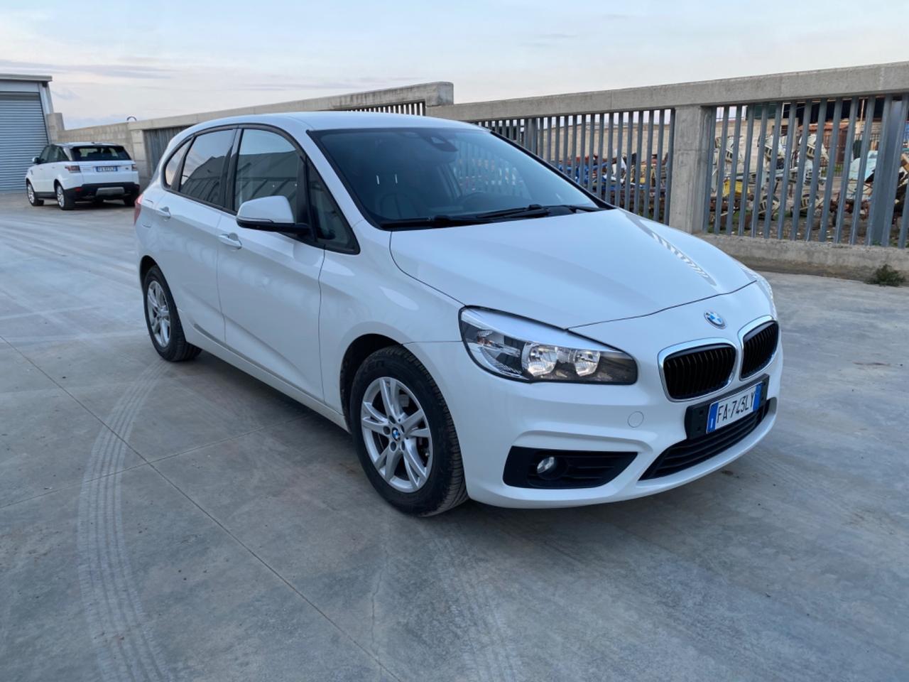 Bmw 2er Active Tourer 214d Avangarde