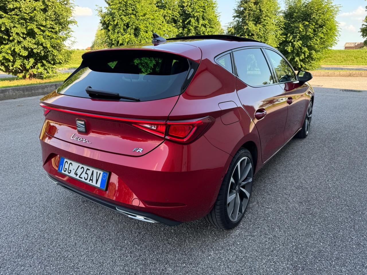 Seat Leon 1.5 eTSI 150 CV DSG FR
