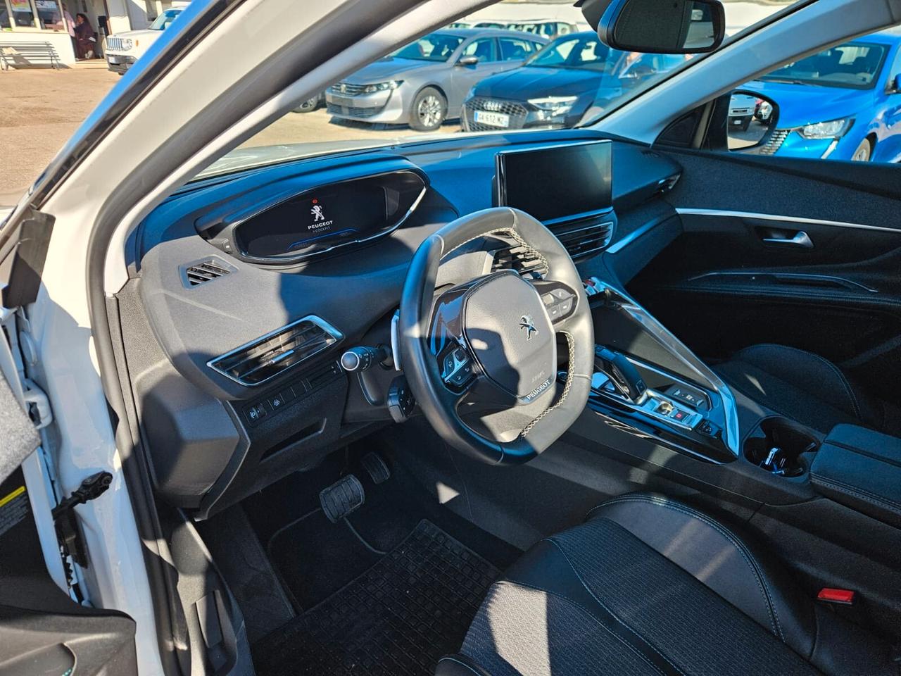 Peugeot 5008 Allure EAT6