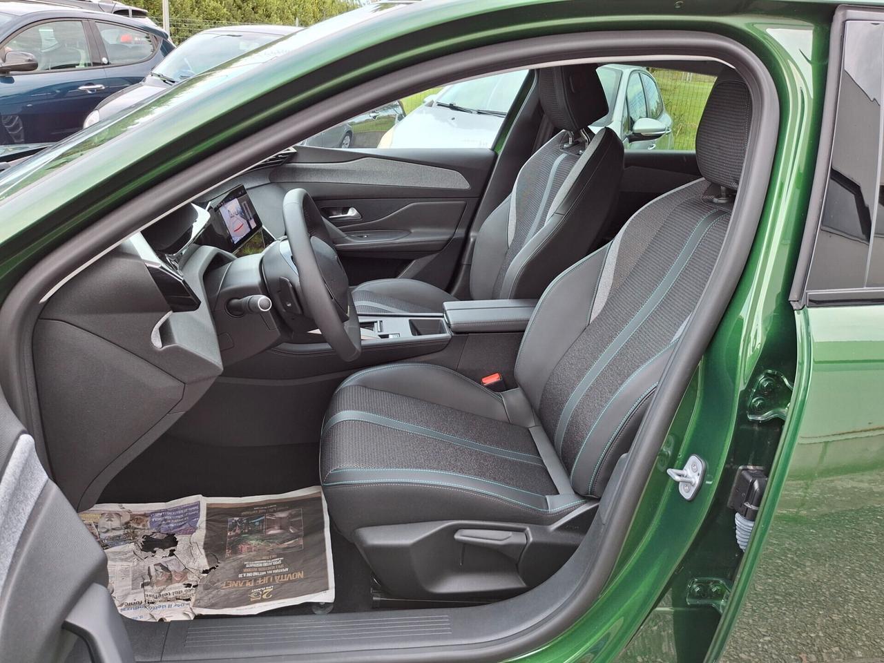 Peugeot 308 BlueHDi 130. Allure Pack