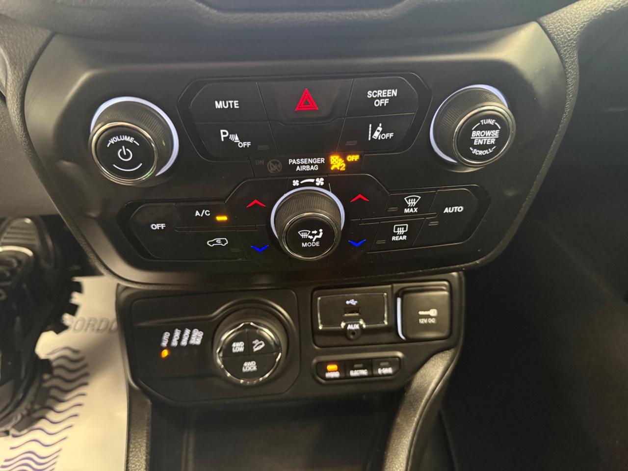 Jeep Renegade 1.3 T4 190CV PHEV 4xe AT6 Limited