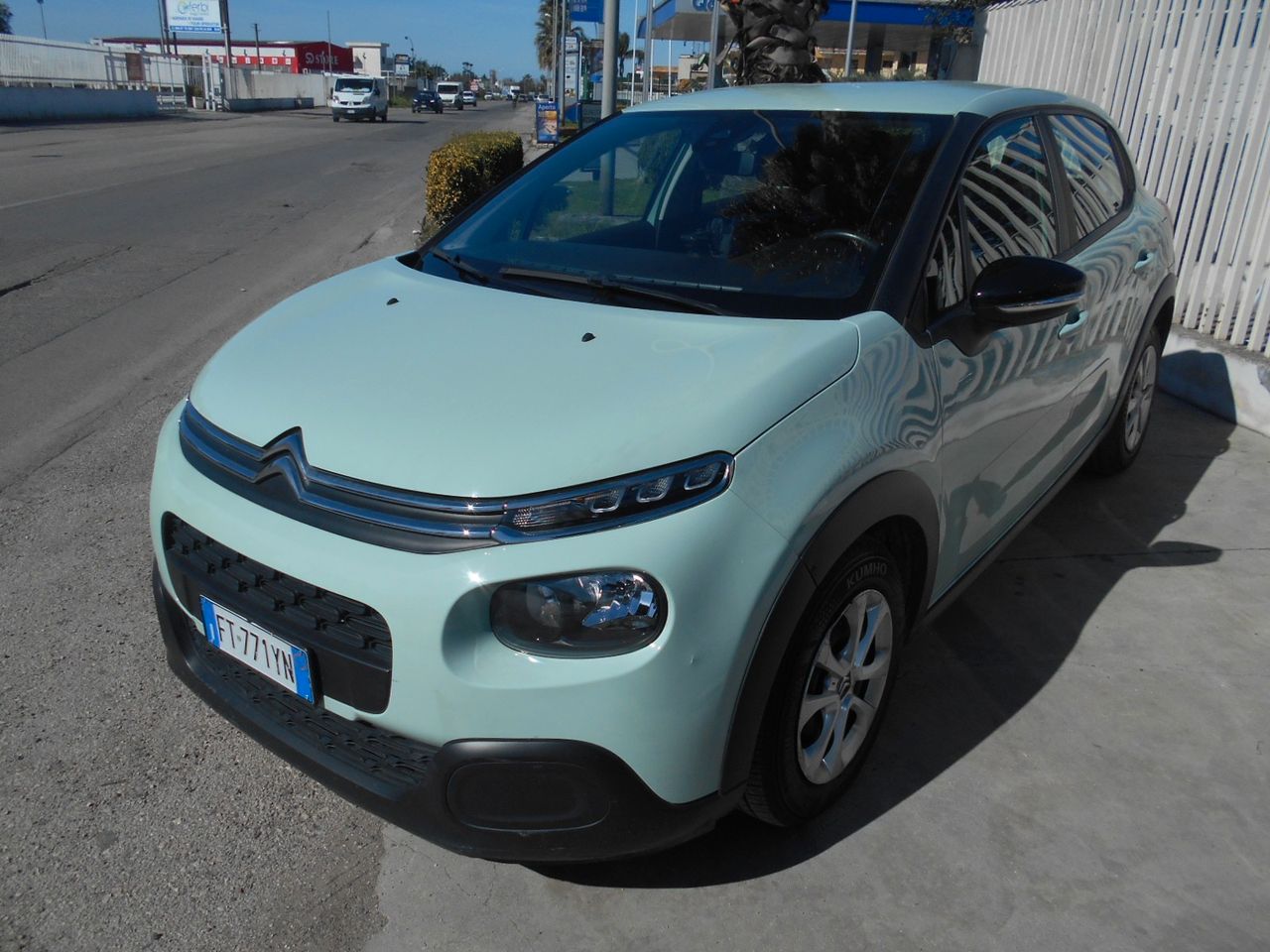 Citroen C3 BlueHDi 100 S&amp;S Feel 1.6cc