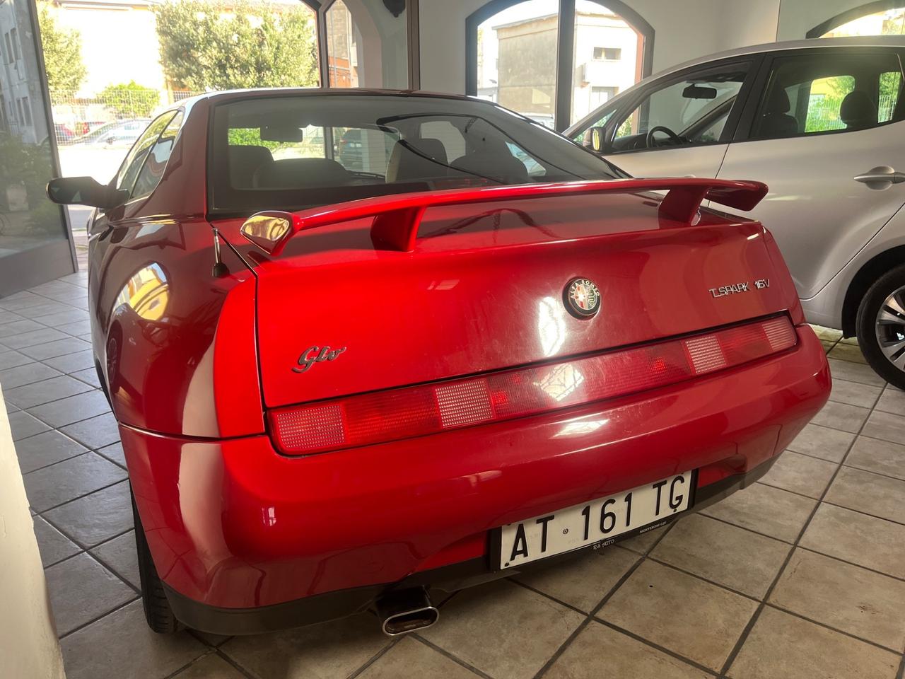 Alfa Romeo GTV 2.0i 16V Twin Spark cat
