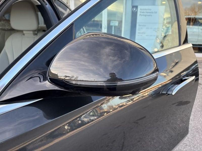 Mercedes-Benz Classe E 220d 4Matic Berlina Advanced Plus