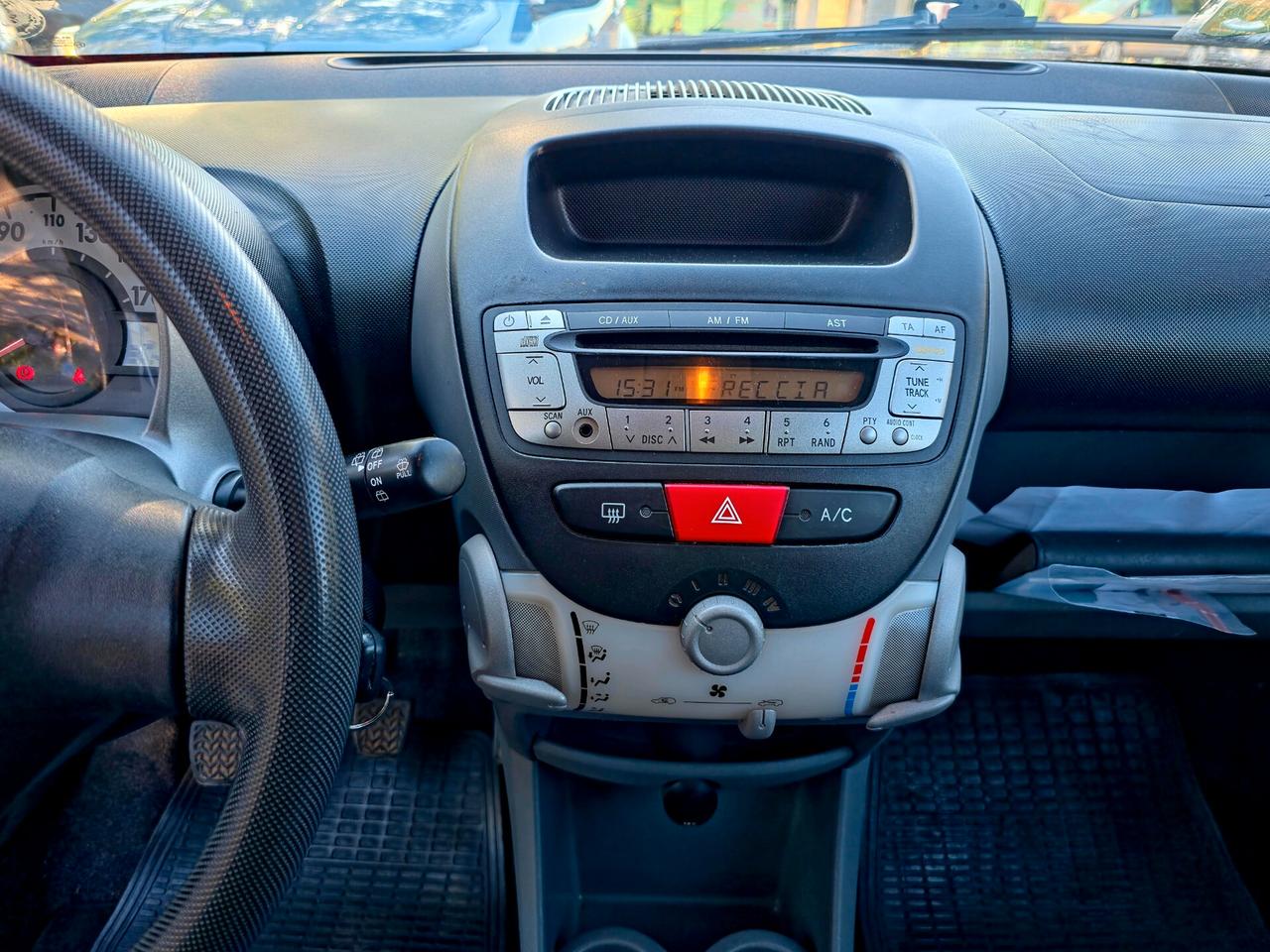 Toyota Aygo 1.0 12V VVT-i 3 porte Sol 2006-E4 Manuale NEO