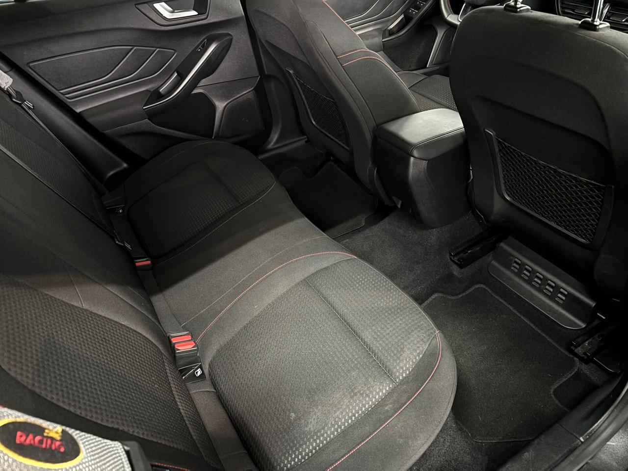 Ford Focus 1.0 EcoBoost Hybrid 125 CV SW ST-Line