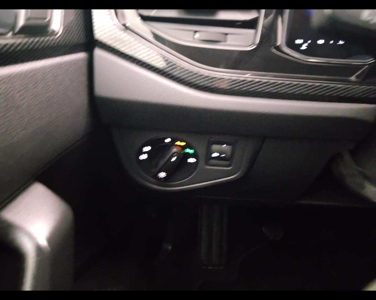 VOLKSWAGEN Polo VI 2022 - Polo 1.0 tsi Edition Plus 95cv