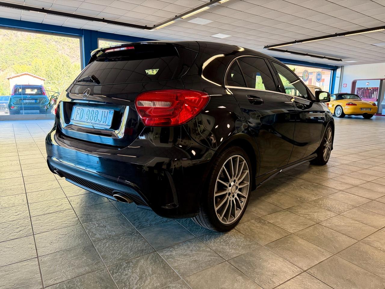 Mercedes-benz A 200 Premium