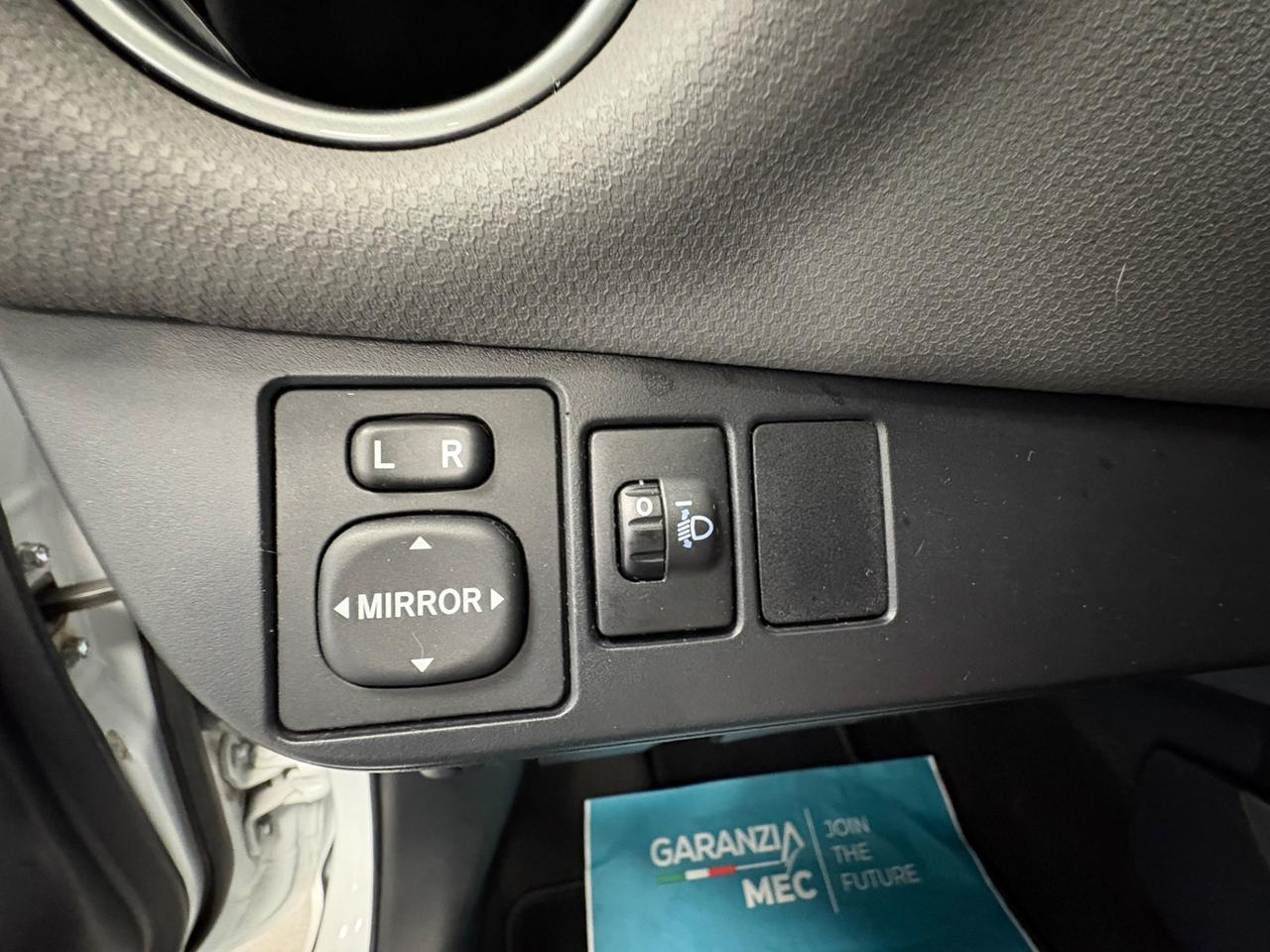 Toyota Yaris Style 1.5 Hybrid 75cv 2017 km 91000