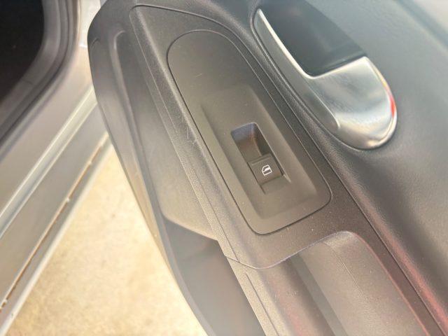 VOLKSWAGEN up! 1.0 75 CV 3 porte high up! OK NEOPATENTATI POCHI C
