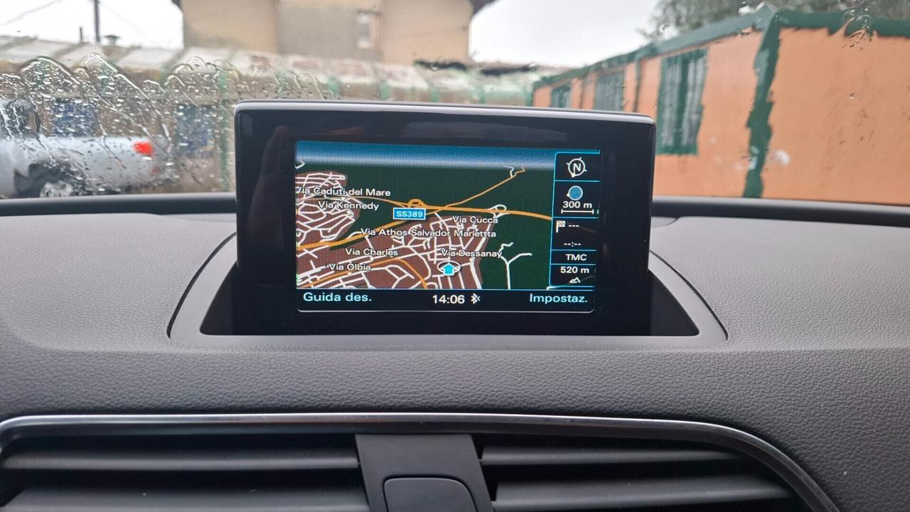 AUDI Q3 2.0 TDI 150 CV Business