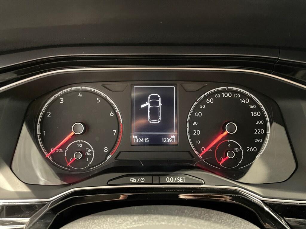 Volkswagen Polo VI 2017 1.0 TGI 90CV Highline R-Line Ext.- METANO