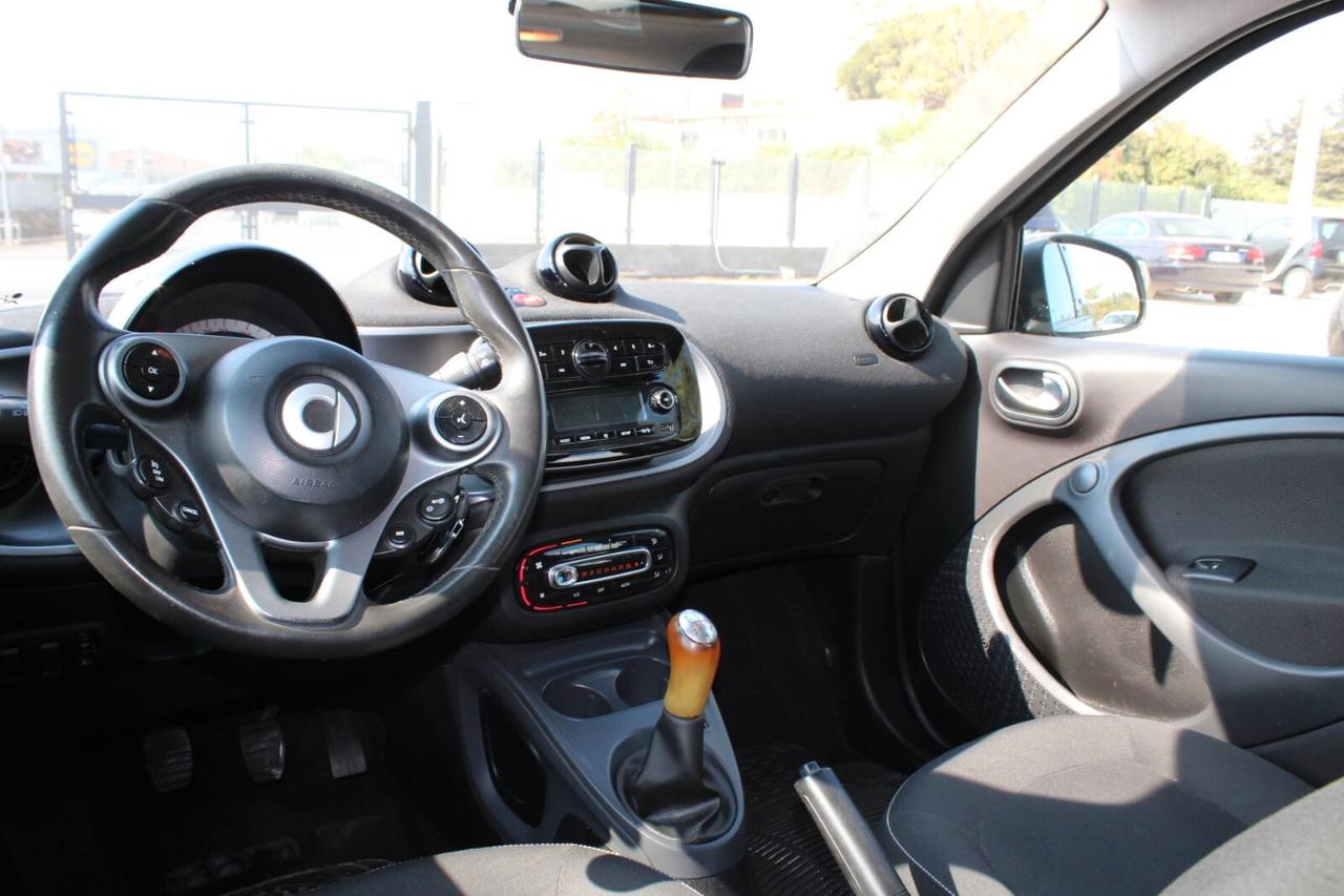 Smart ForFour 70 1.0 Youngster